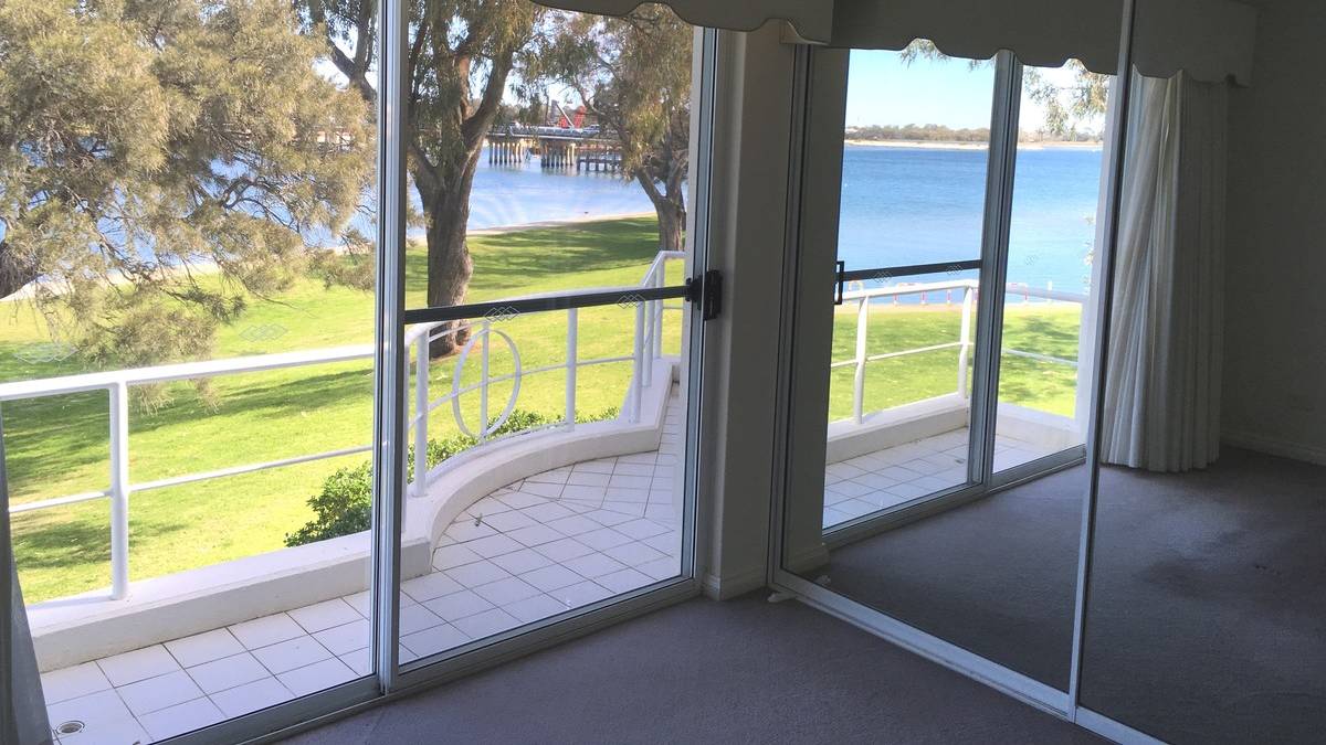 11/1-3 Leslie Street, MANDURAH, WA 6210 AUS