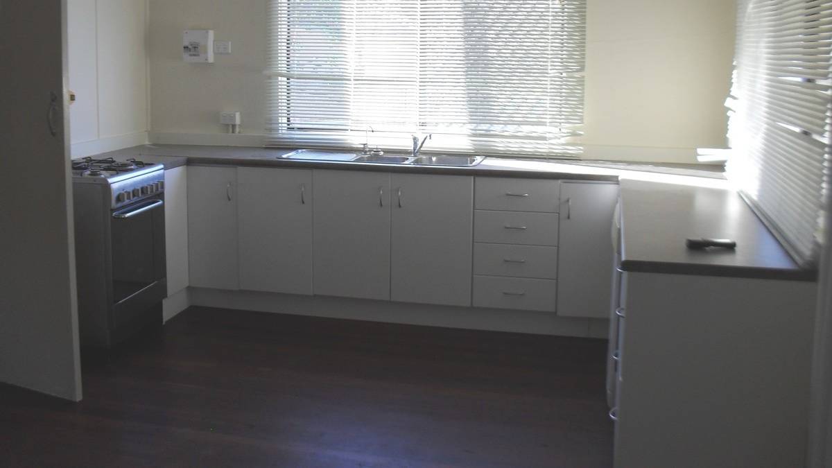 1 Watts Road, DAWESVILLE, WA 6211 AUS