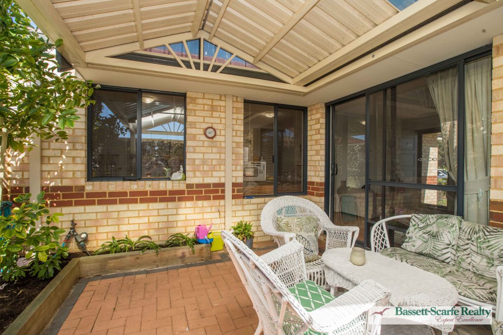 1/4 Binnar Court, Erskine - Thumbnail 8