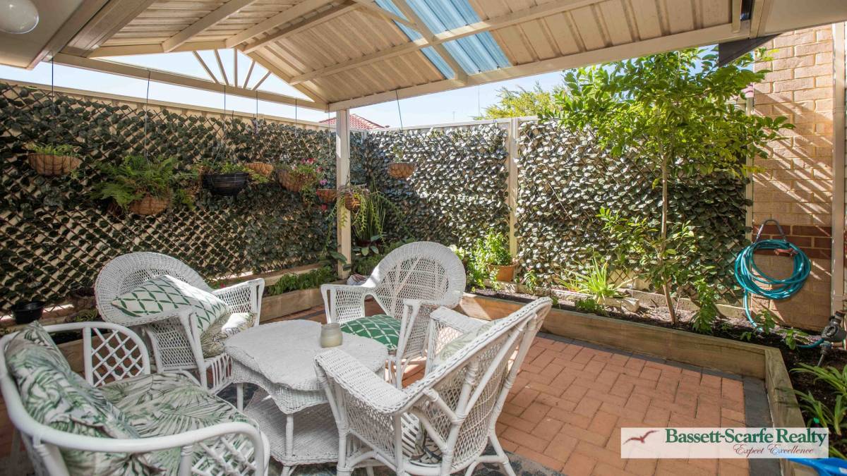 1/4 Binnar Court, Erskine, WA 6210 AUS