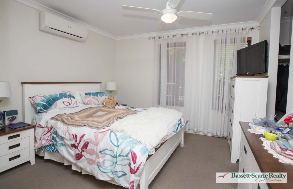 1/4 Binnar Court, Erskine - Thumbnail 5