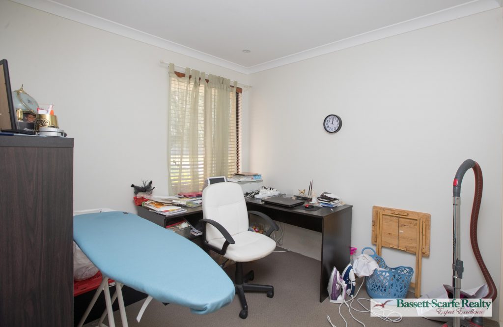 1/4 Binnar Court, Erskine - Thumbnail 4