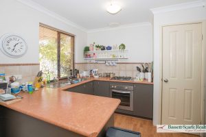 1/4 Binnar Court, Erskine, WA 6210 AUS