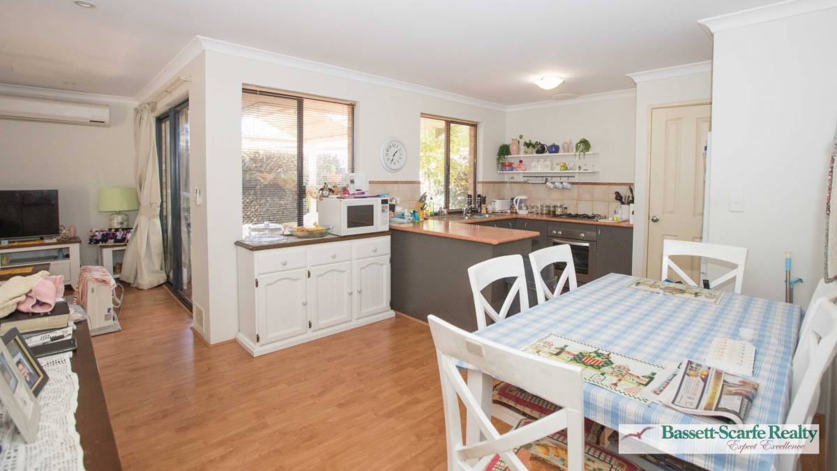 1/4 Binnar Court, Erskine, WA 6210 AUS