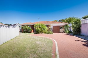 10B Coppercups Place, Halls Head, WA 6210 AUS