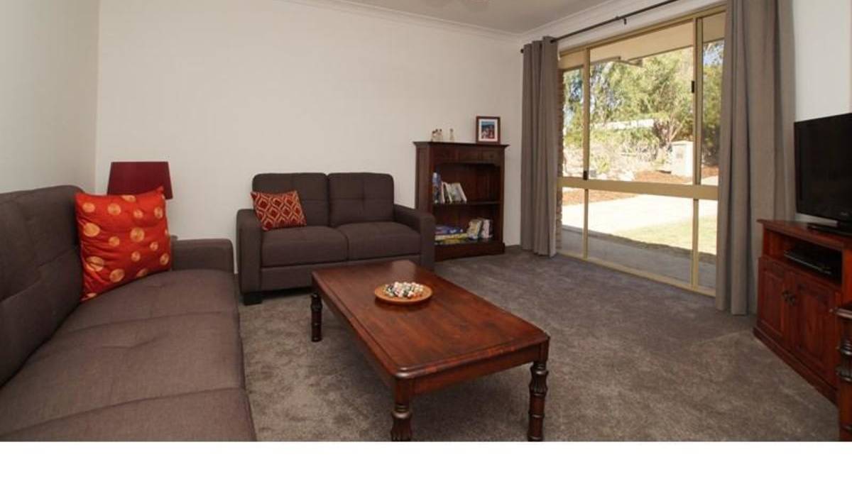 7 Wattle Close, BOUVARD, WA 6211 AUS