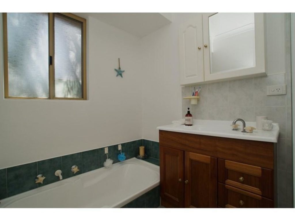 7 Wattle Close, Bouvard - Thumbnail 6