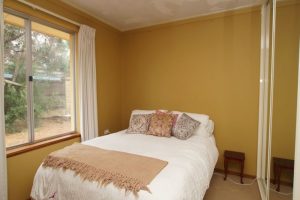 17 Panamuna Drive, FALCON, WA 6210 AUS