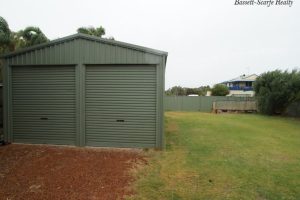 17 Panamuna Drive, FALCON, WA 6210 AUS