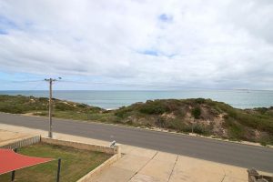 17 Panamuna Drive, FALCON, WA 6210 AUS