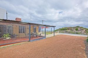 17 Panamuna Drive, FALCON, WA 6210 AUS