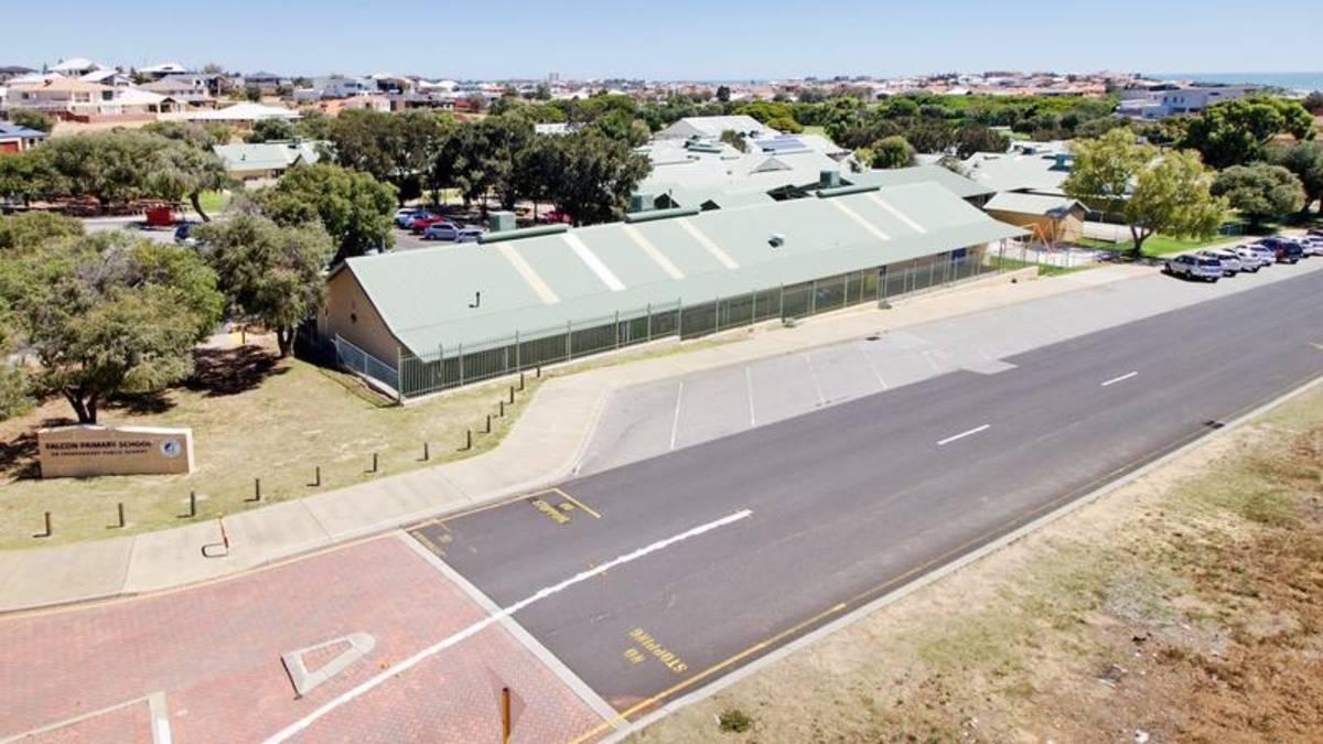 17 Panamuna Drive, FALCON, WA 6210 AUS
