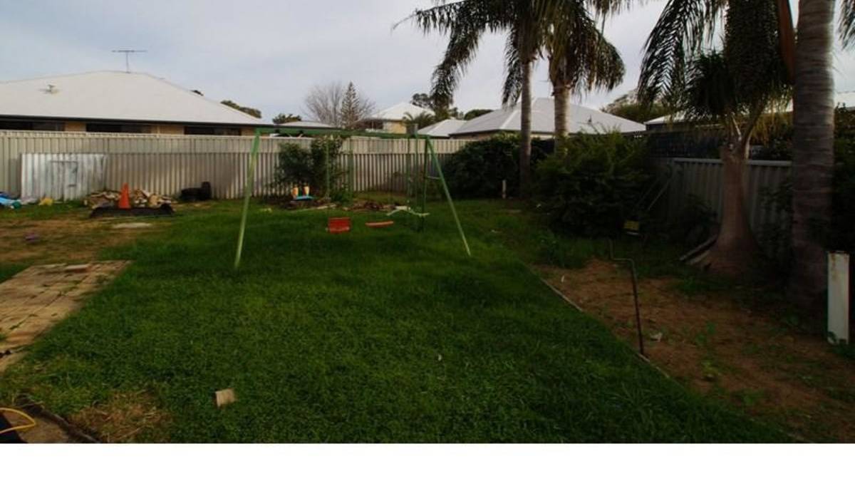 26 Ward Street, MANDURAH, WA 6210 AUS