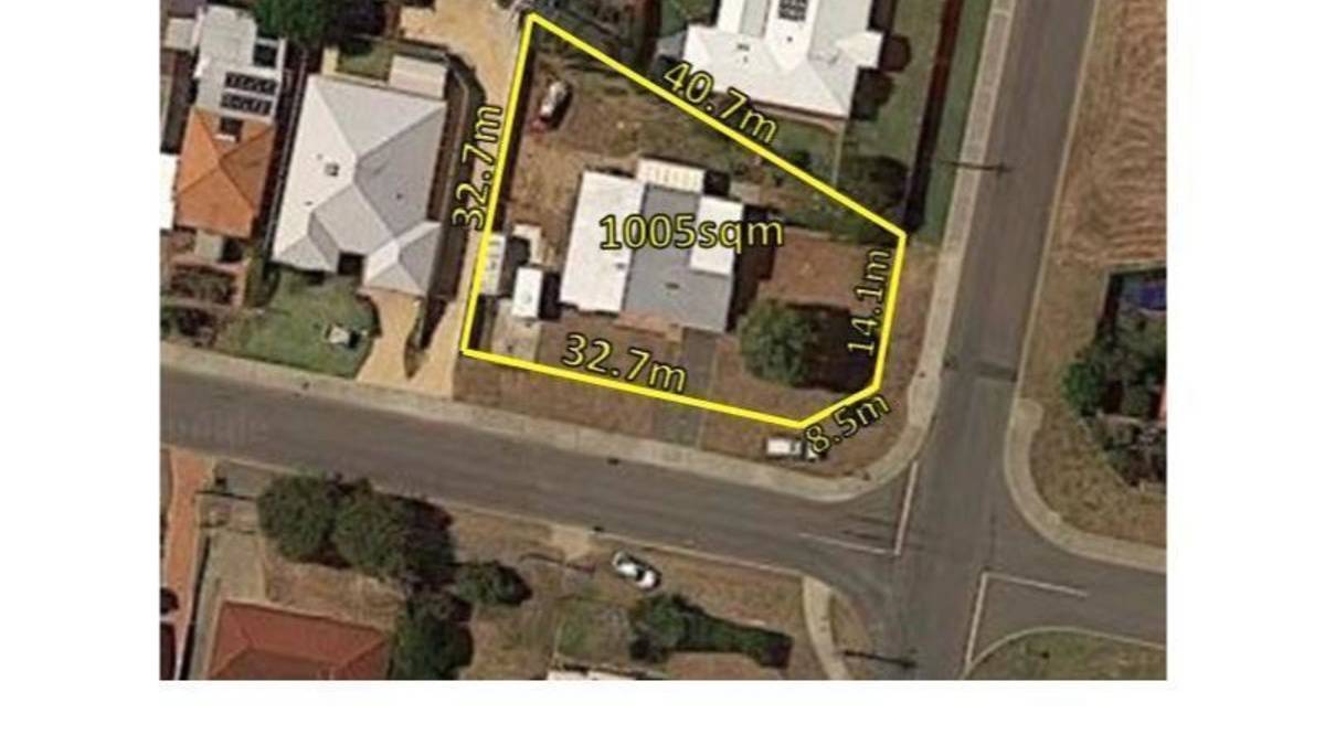 26 Ward Street, MANDURAH, WA 6210 AUS