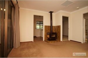 15 Mckerracher Street, DUDLEY PARK, WA 6210 AUS