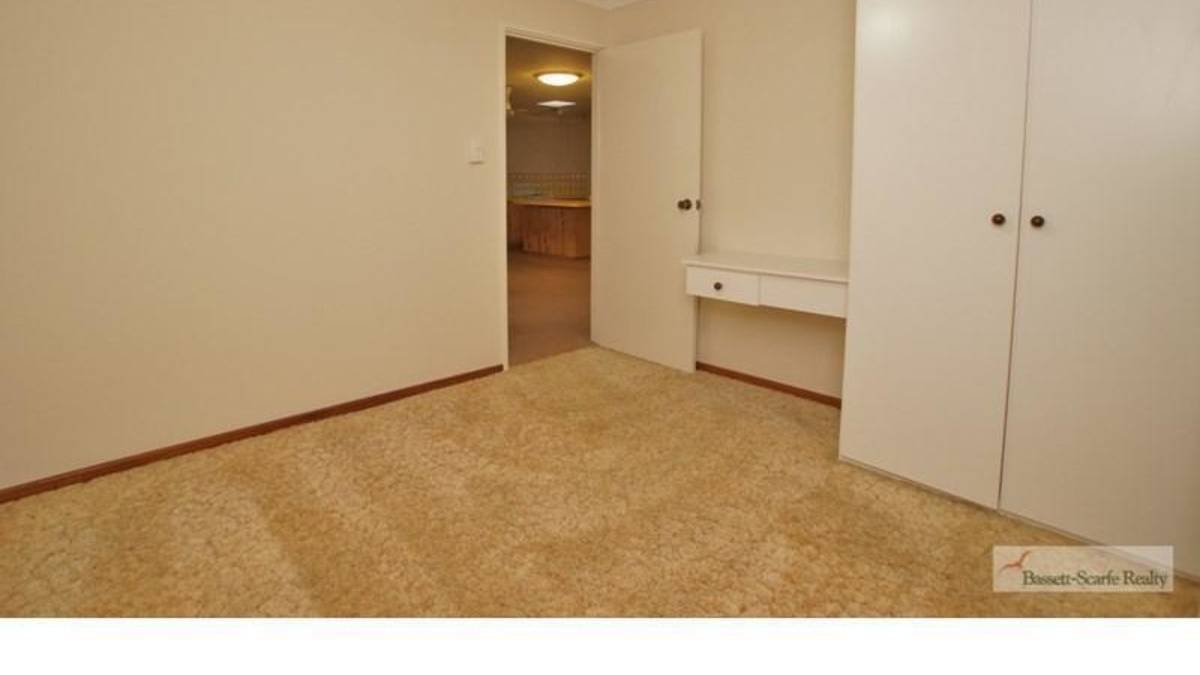 15 Mckerracher Street, DUDLEY PARK, WA 6210 AUS