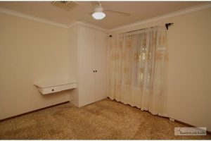 15 Mckerracher Street, DUDLEY PARK, WA 6210 AUS