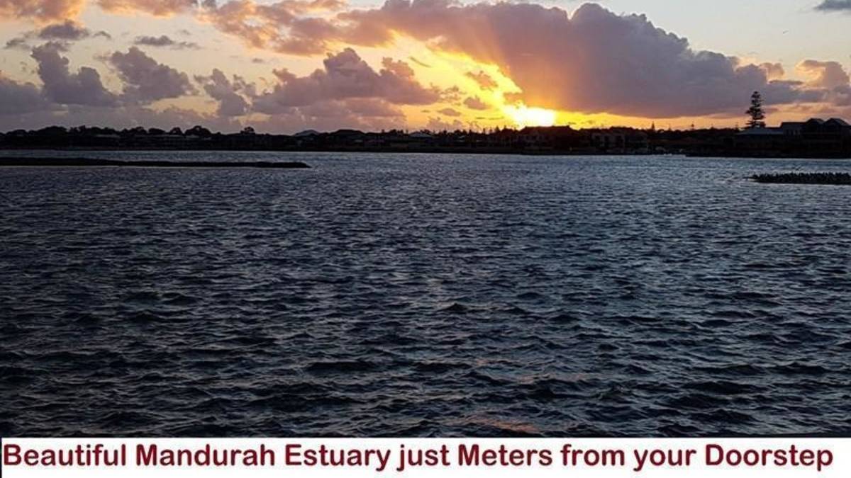 15 Mckerracher Street, DUDLEY PARK, WA 6210 AUS