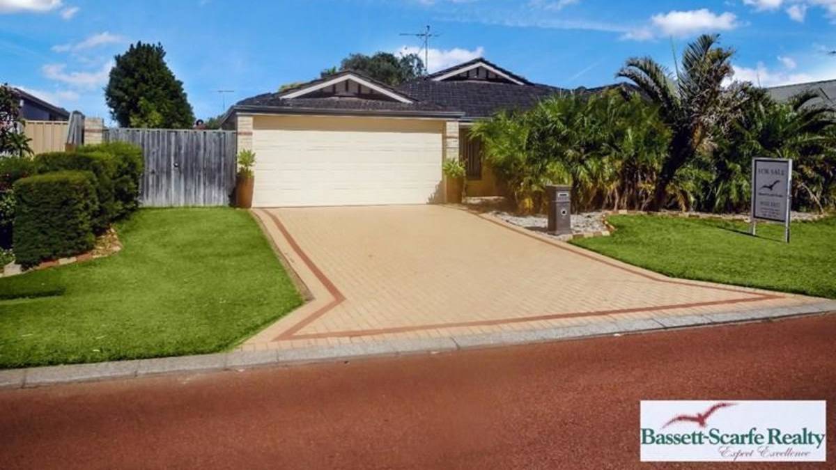 54 Pebble Beach Boulevard, MEADOW SPRINGS, WA 6210 AUS