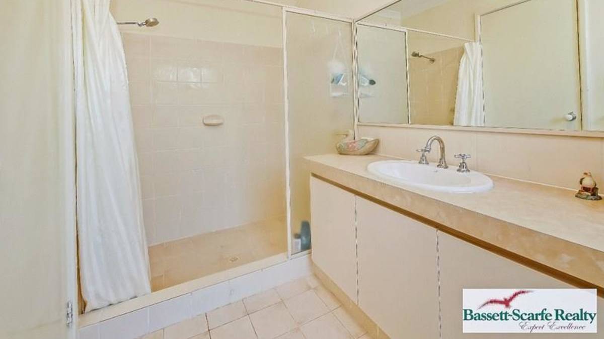 54 Pebble Beach Boulevard, MEADOW SPRINGS, WA 6210 AUS