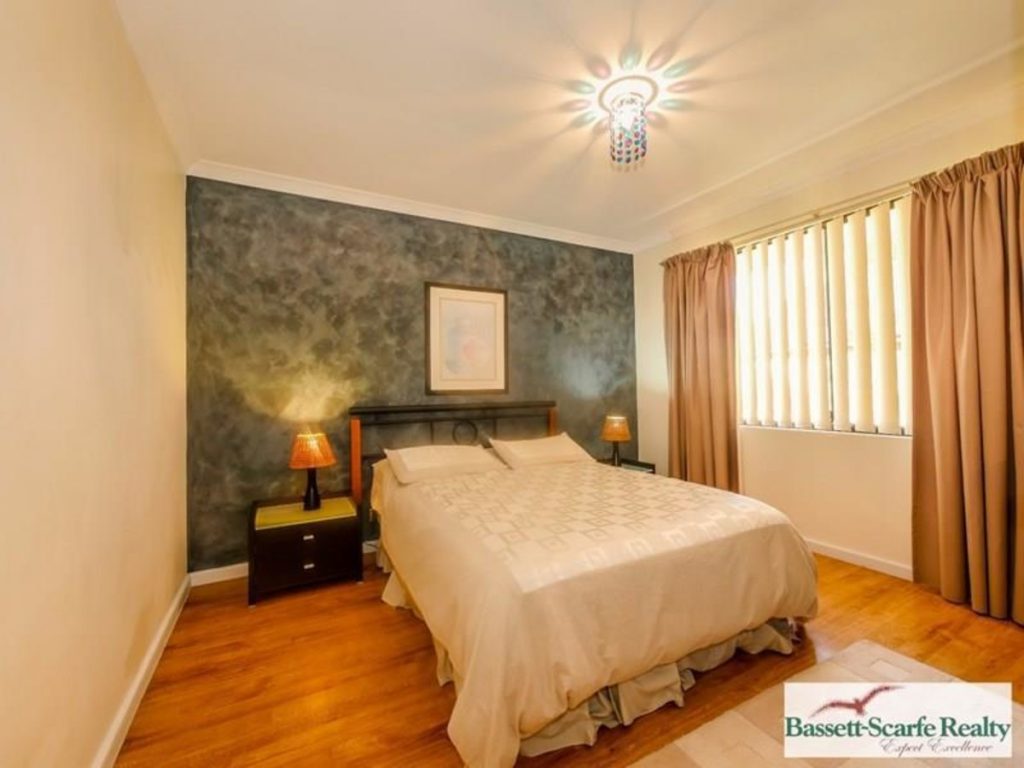 54 Pebble Beach Boulevard, Meadow Springs - Thumbnail 8