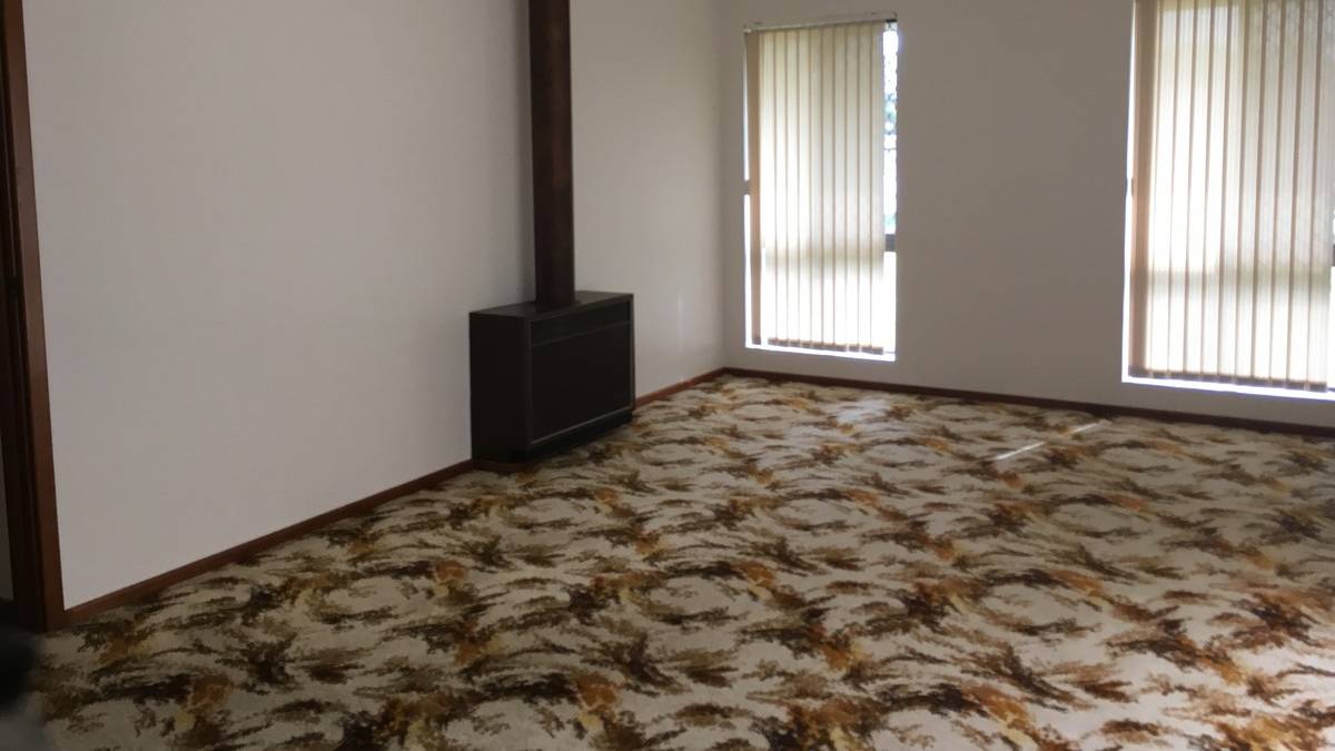 2 Muir Place, Halls Head, WA 6210 AUS