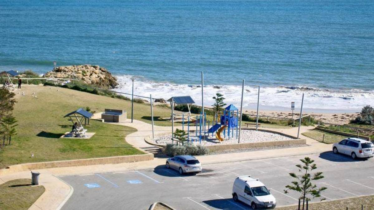 9 Tallas Road, Silver Sands, WA 6210 AUS