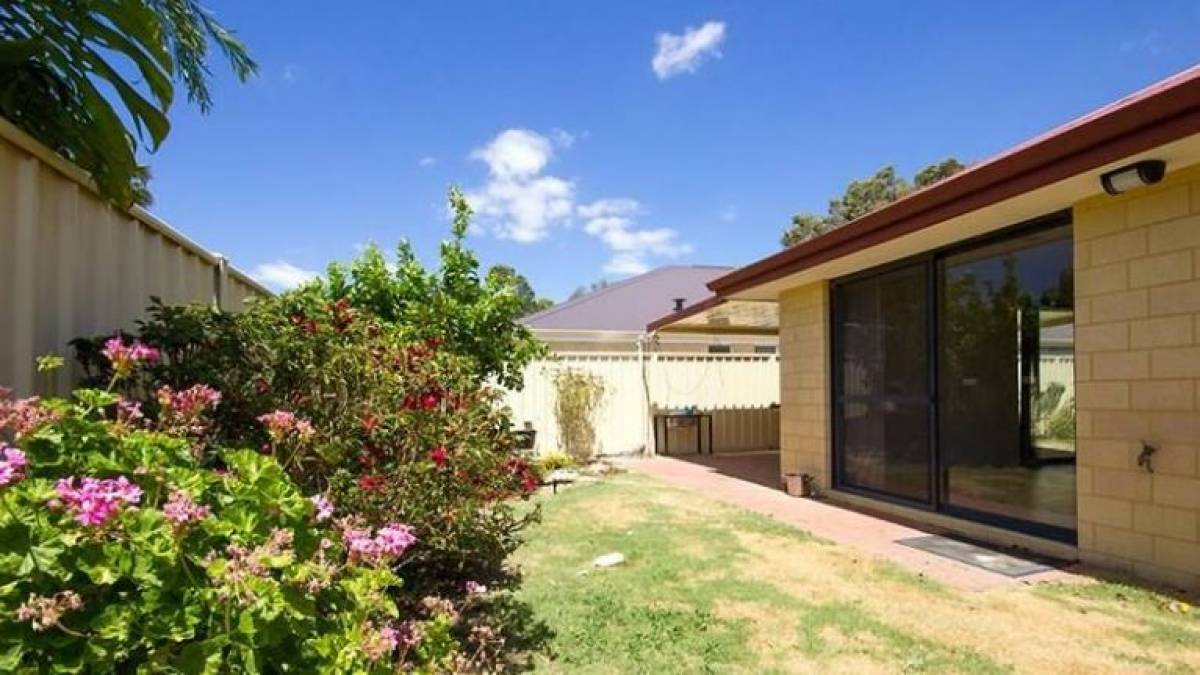 4/70 Rodoreda Crescent, Ravenswood, WA 6208 AUS