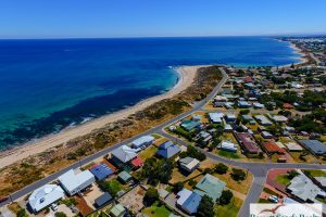 17 Panamuna Drive, FALCON, WA 6210 AUS