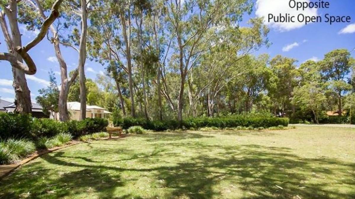 4/70 Rodoreda Crescent, Ravenswood, WA 6208 AUS
