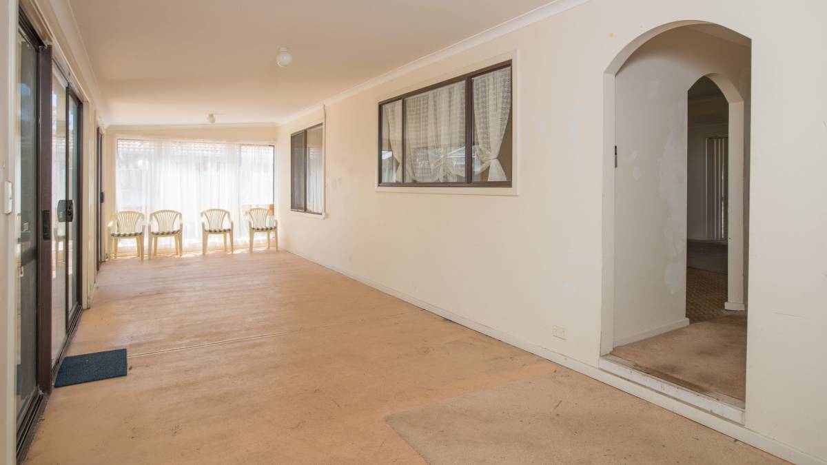 18 Eldora Crescent, Falcon, WA 6210 AUS