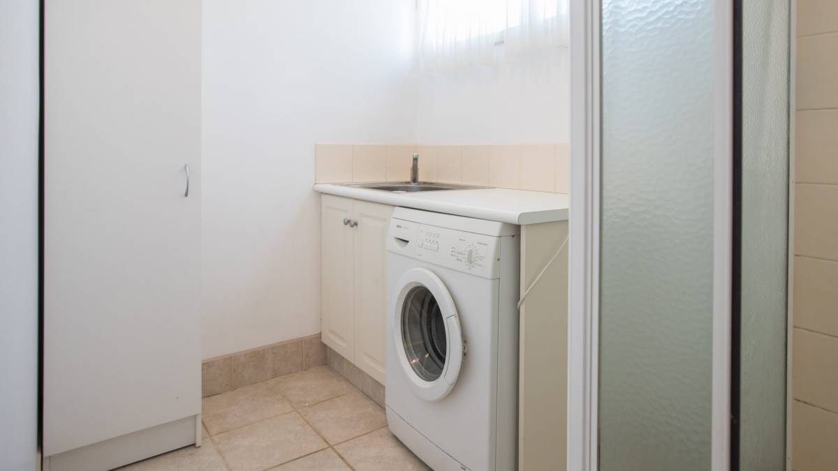 18 Eldora Crescent, Falcon, WA 6210 AUS