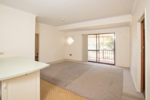 18 Eldora Crescent, Falcon, WA 6210 AUS