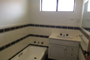 2 Muir Place, Halls Head, WA 6210 AUS