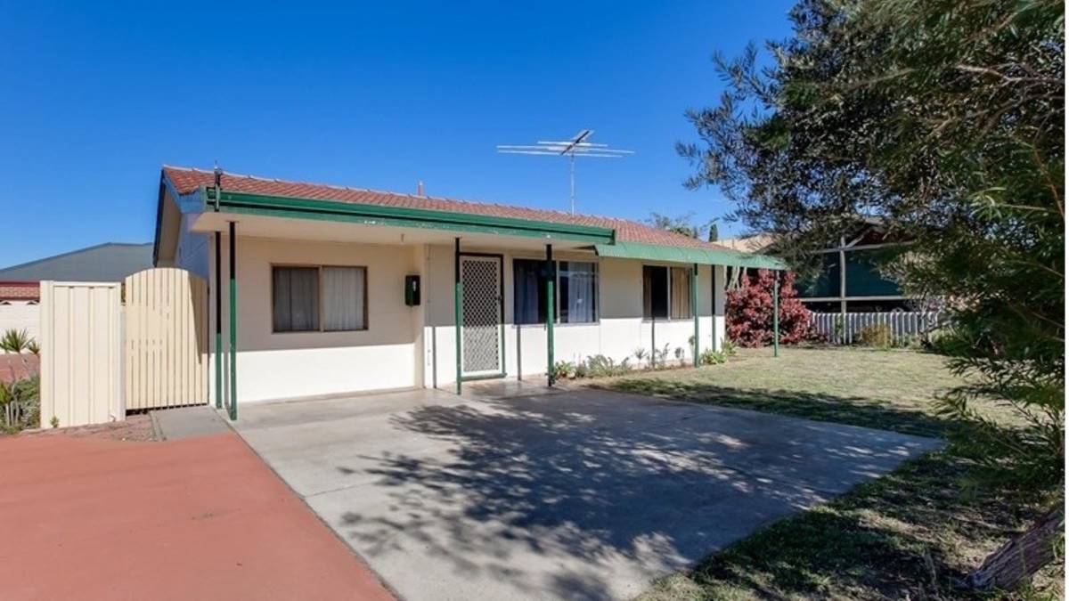 67 Morfitt Street, Mandurah, WA 6210 AUS