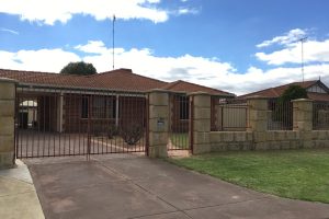 11 Mariner Place, Halls Head, WA 6210 AUS