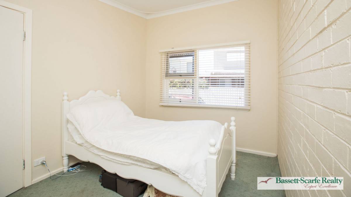 2/30 Janis Street, Halls Head, WA 6210 AUS