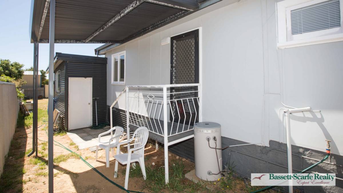 2/30 Janis Street, Halls Head, WA 6210 AUS