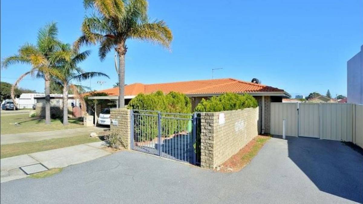 11/54 Anstruther Road, MANDURAH, WA 6210 AUS
