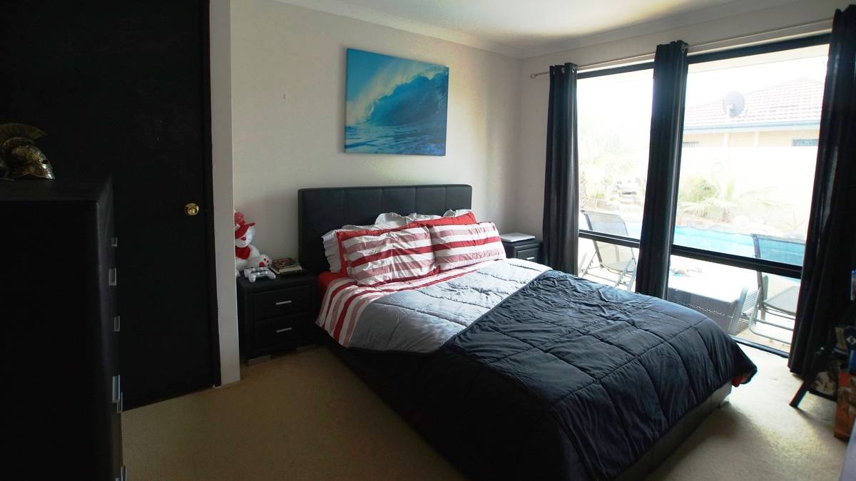 2 Possum Drive, WANNANUP, WA 6210 AUS