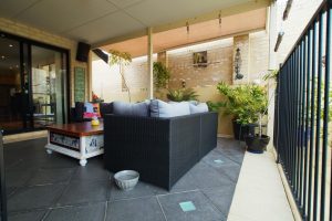 2 Possum Drive, WANNANUP, WA 6210 AUS