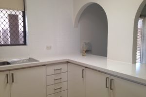 2 Muir Place, Halls Head, WA 6210 AUS
