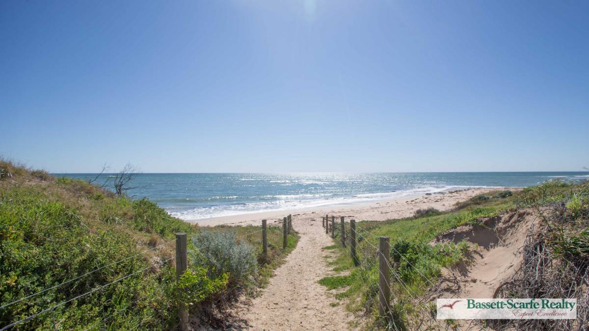 20 Baroy Street, Falcon, WA 6210 AUS