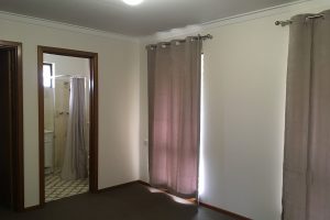 2 Muir Place, Halls Head, WA 6210 AUS