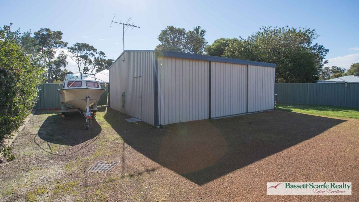 22 Flinders Street, Falcon, WA 6210 AUS