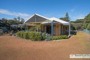 22 Flinders Street, Falcon, WA 6210 AUS