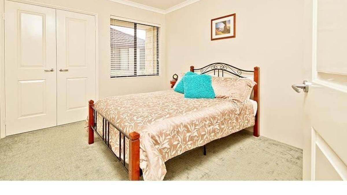 74A Leslie Street, Dudley Park, WA 6210 AUS