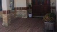 27 Marsdenia Road, HALLS HEAD, WA 6210 AUS
