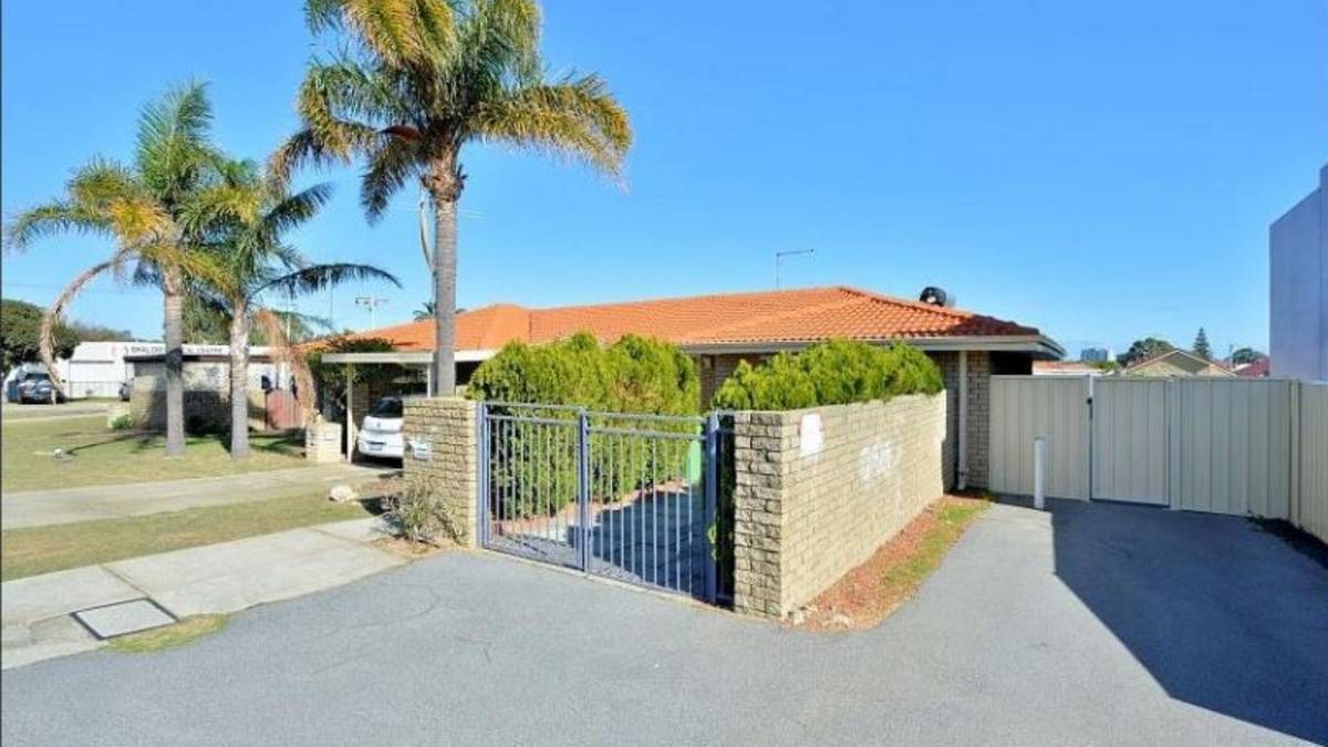 11/54 Anstruther Road, MANDURAH, WA 6210 AUS