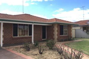11 Mariner Place, Halls Head, WA 6210 AUS